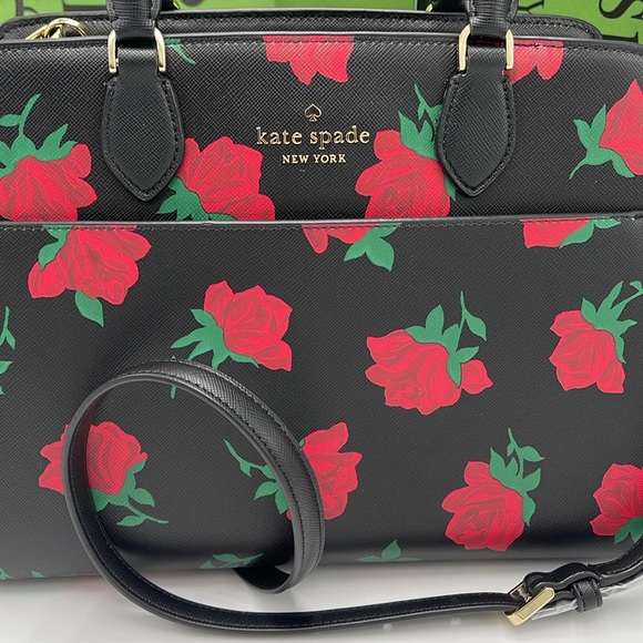 Kate Spade Madison Rose Toss Printed Medium Satchel
COLOR:
Black Multi
NWT - Picture 2 of 16